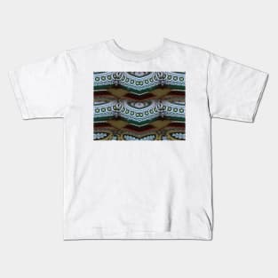 Emerald Bordered Throne Room Kids T-Shirt